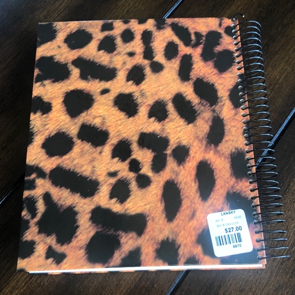 Any B*tch Can Cook Cookbook - Brand New 👩🍳🍪🥘 - Picture 3 of 3